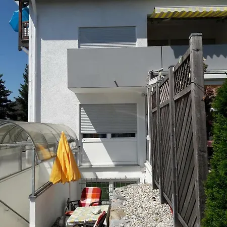 Haus Engler アパート
